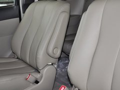 2013款 2.4L 手动 豪华型 7座