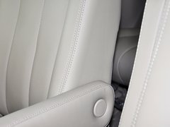 2013款 2.4L 手动 豪华型 7座