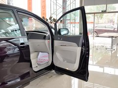 2013款 2.4L 手动 豪华型 7座