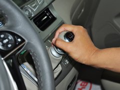 2013款 2.4L 手动 豪华型 7座