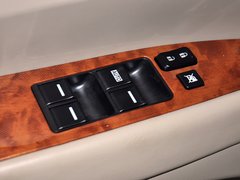 2013款 2.4L 手动 豪华型 7座
