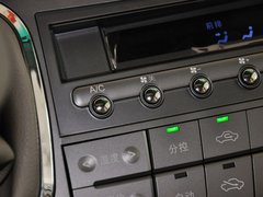 2013款 2.4L 手动 豪华型 7座