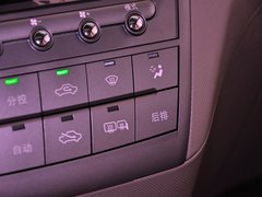 2013款 2.4L 手动 豪华型 7座