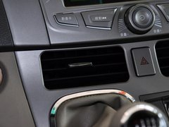 2013款 2.4L 手动 豪华型 7座
