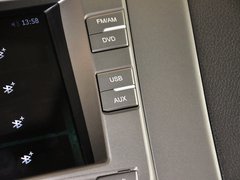 2013款 2.4L 手动 豪华型 7座