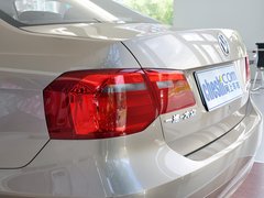 2013款 1.4L 手动 时尚型