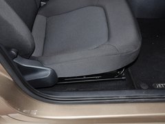2013款 1.4L 手动 时尚型