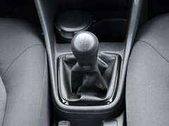 2013款 1.4L 手动 时尚型