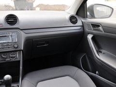 2013款 1.4L 手动 时尚型