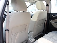 2013款 三厢 1.5L 自动 时尚型