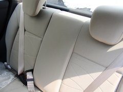2013款 三厢 1.5L 自动 时尚型