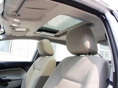 2013款 三厢 1.5L 自动 时尚型