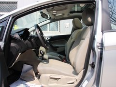 2013款 三厢 1.5L 自动 时尚型