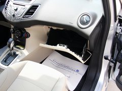 2013款 三厢 1.5L 自动 时尚型