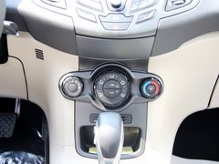 2013款 三廂 1.5L 自動 時尚型