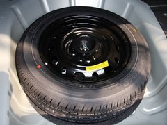 2013款 三厢 1.5L 自动 时尚型
