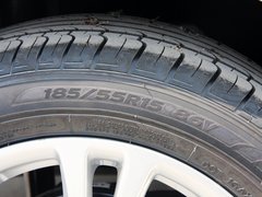 2013款 三厢 1.5L 自动 时尚型