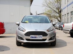 2013款 三厢 1.5L 自动 时尚型