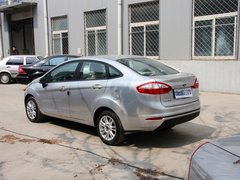 2013款 三厢 1.5L 自动 时尚型