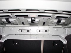 2013款 三厢 1.5L 自动 时尚型