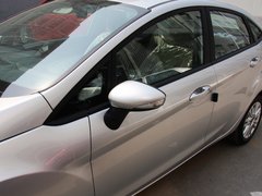 2013款 三厢 1.5L 自动 时尚型