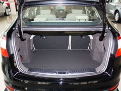 2013款 三厢 1.5L 自动 时尚型