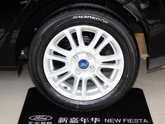 2013款 三厢 1.5L 自动 时尚型