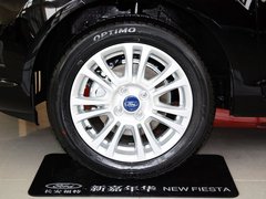 2013款 三厢 1.5L 自动 时尚型