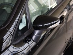 2013款 三厢 1.5L 自动 时尚型