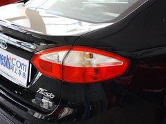 2013款 三厢 1.5L 自动 时尚型