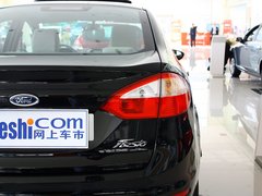 2013款 三厢 1.5L 自动 时尚型