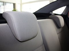 2013款 三厢 1.5L 自动 时尚型