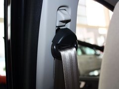 2013款 三厢 1.5L 自动 时尚型