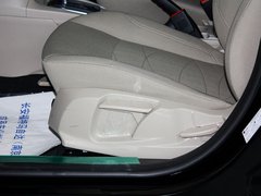 2013款 三厢 1.5L 自动 时尚型