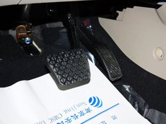2013款 三厢 1.5L 自动 时尚型
