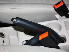 2013款 三厢 1.5L 自动 时尚型