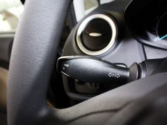 2013款 三厢 1.5L 自动 时尚型