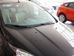 2013款 三厢 1.5L 自动 时尚型