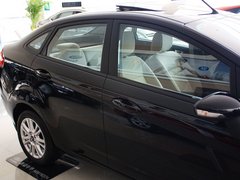 2013款 三厢 1.5L 自动 时尚型
