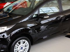 2013款 三廂 1.5L 自動 時尚型
