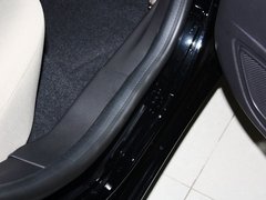 2013款 三廂 1.5L 自動 時尚型