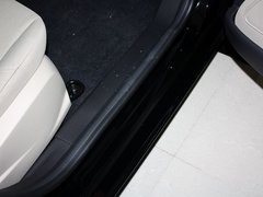 2013款 三廂 1.5L 自動 時尚型