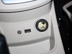 2013款 三廂 1.5L 自動 時尚型