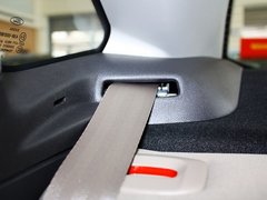 2013款 三厢 1.5L 自动 时尚型