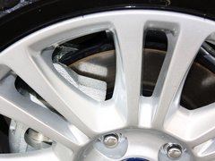 2013款 三厢 1.5L 自动 时尚型