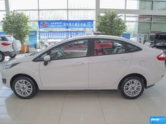 2013款 三厢 1.5L 自动 时尚型