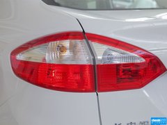 2013款 三厢 1.5L 自动 时尚型