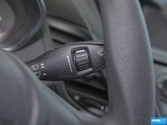 2013款 三厢 1.5L 自动 时尚型