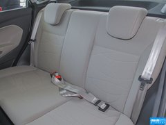 2013款 三厢 1.5L 自动 时尚型