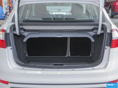 2013款 三厢 1.5L 自动 时尚型